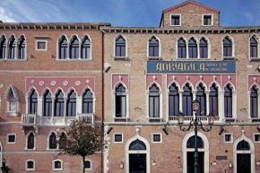 Il Palazzo Experimental Venedig